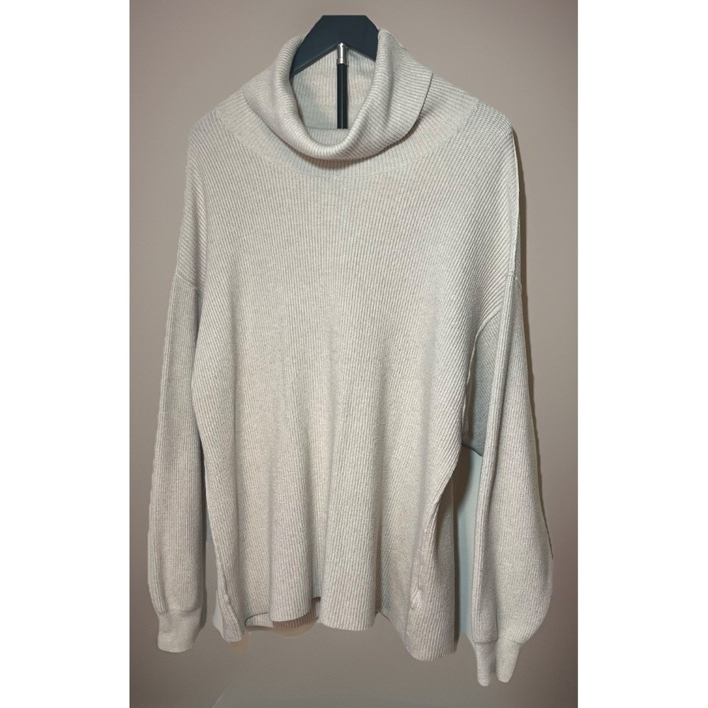 Free People Softly Structured Turtleneck Sweater‎ S Cream Oversized